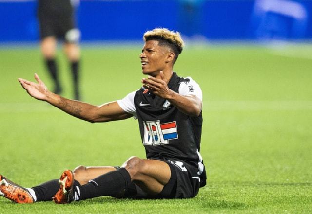 队建设与球 队建设与球