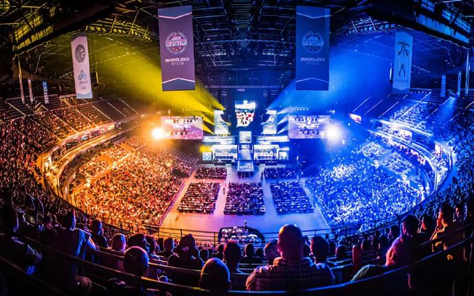 射和个人突 射和个人突