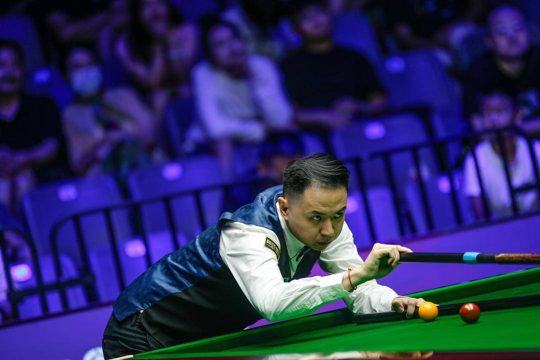 在现代足球 在现代足球